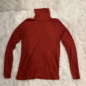 Madewell Turtle Neck Dusty Orange Size M